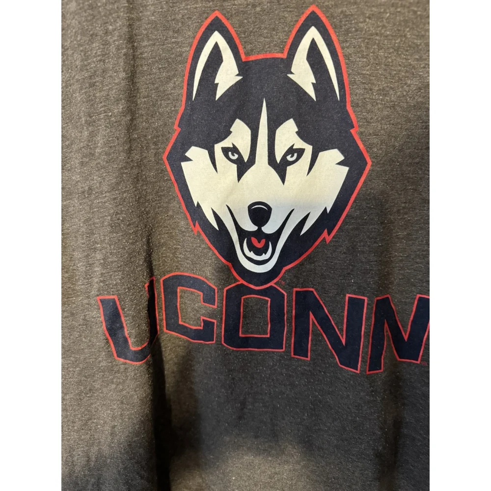 UConn Huskies Nike Short Sleeve Tee Men's L Gray